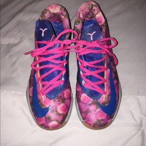 Aunt Pearl KD’s